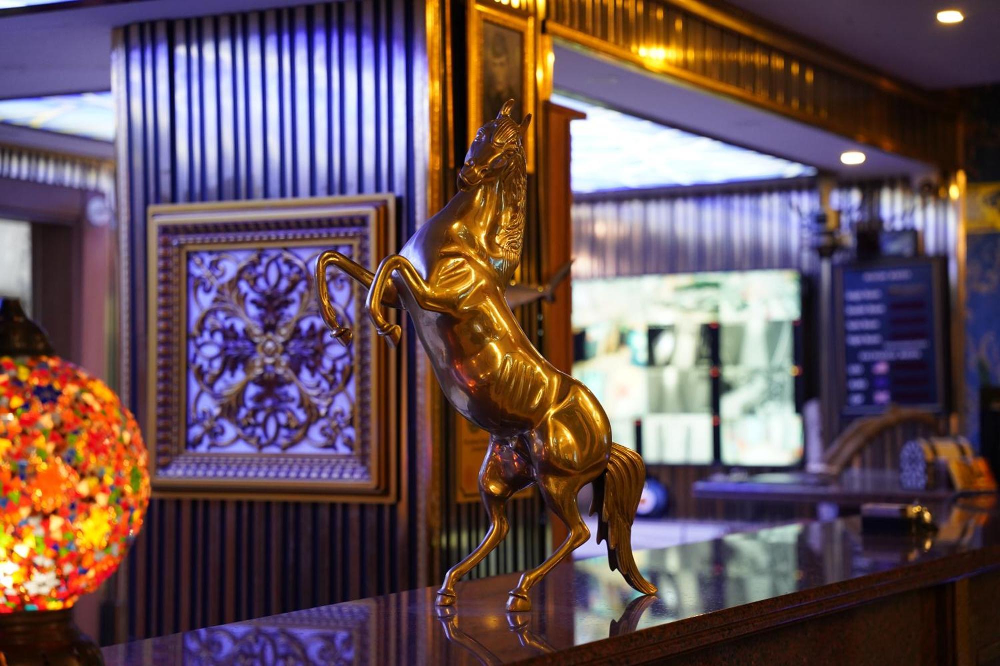 Safir Hotels ซิลิวรี ภายนอก รูปภาพ